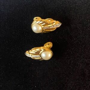 Monet Gold and Pearl Leaf Earrings
